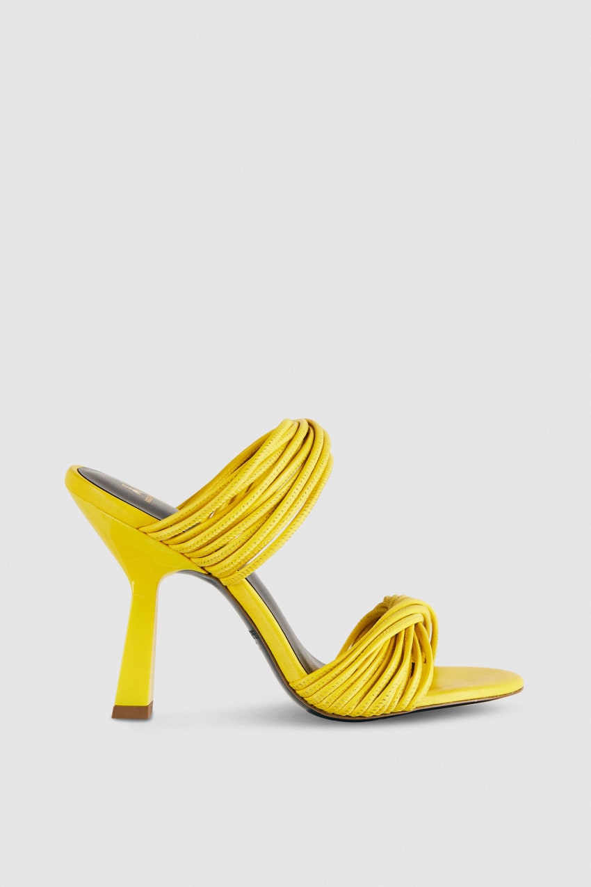 Patrizia Pepe Sandale aus Glattleder mit Absatz und goldenem Mini-Logo