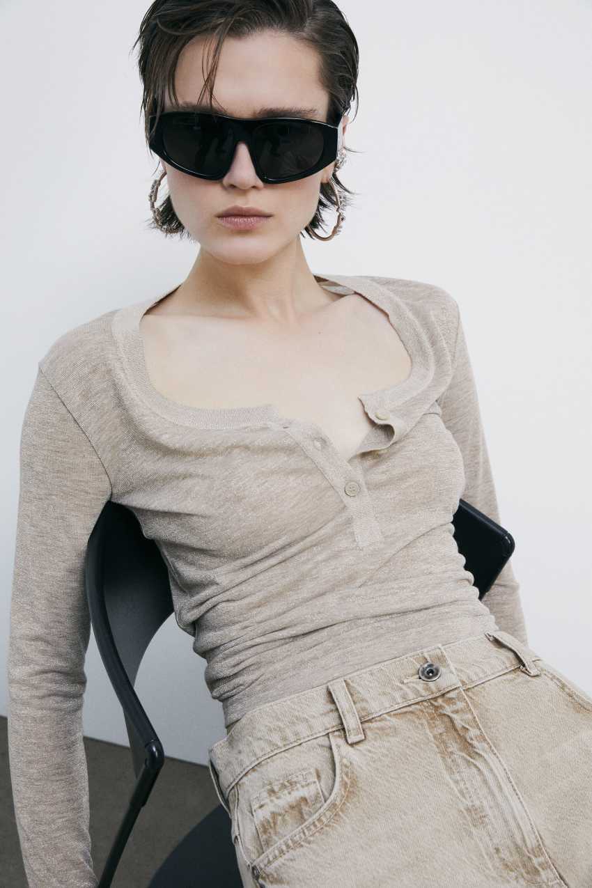 Patrizia Pepe Maglia fine a maniche lunghe con bottoni