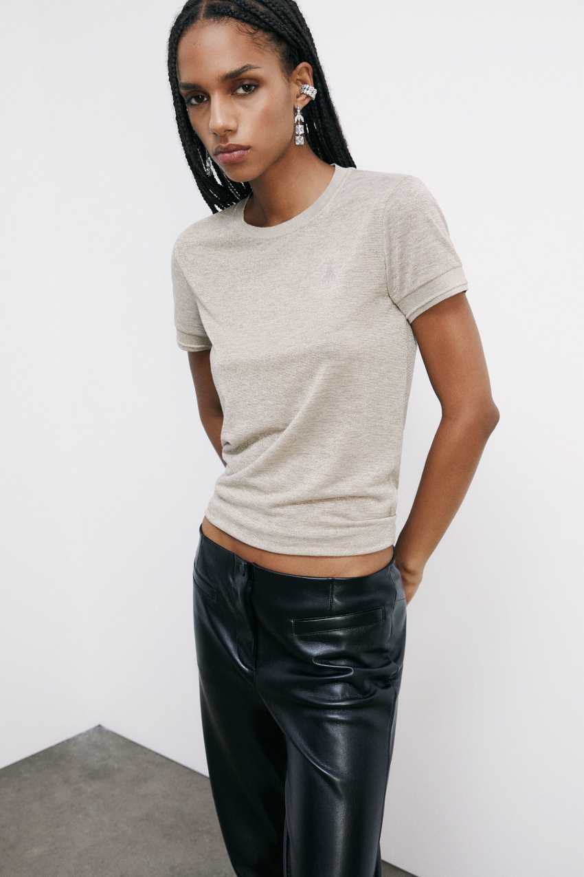 Patrizia Pepe T-shirt in maglia con logo strass