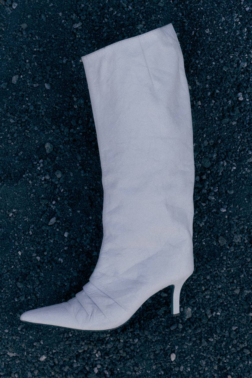 KNEE HIGH BOOTS