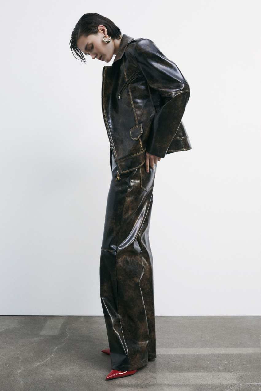 Patrizia Pepe Pantaloni larghi in tessuto spalmato