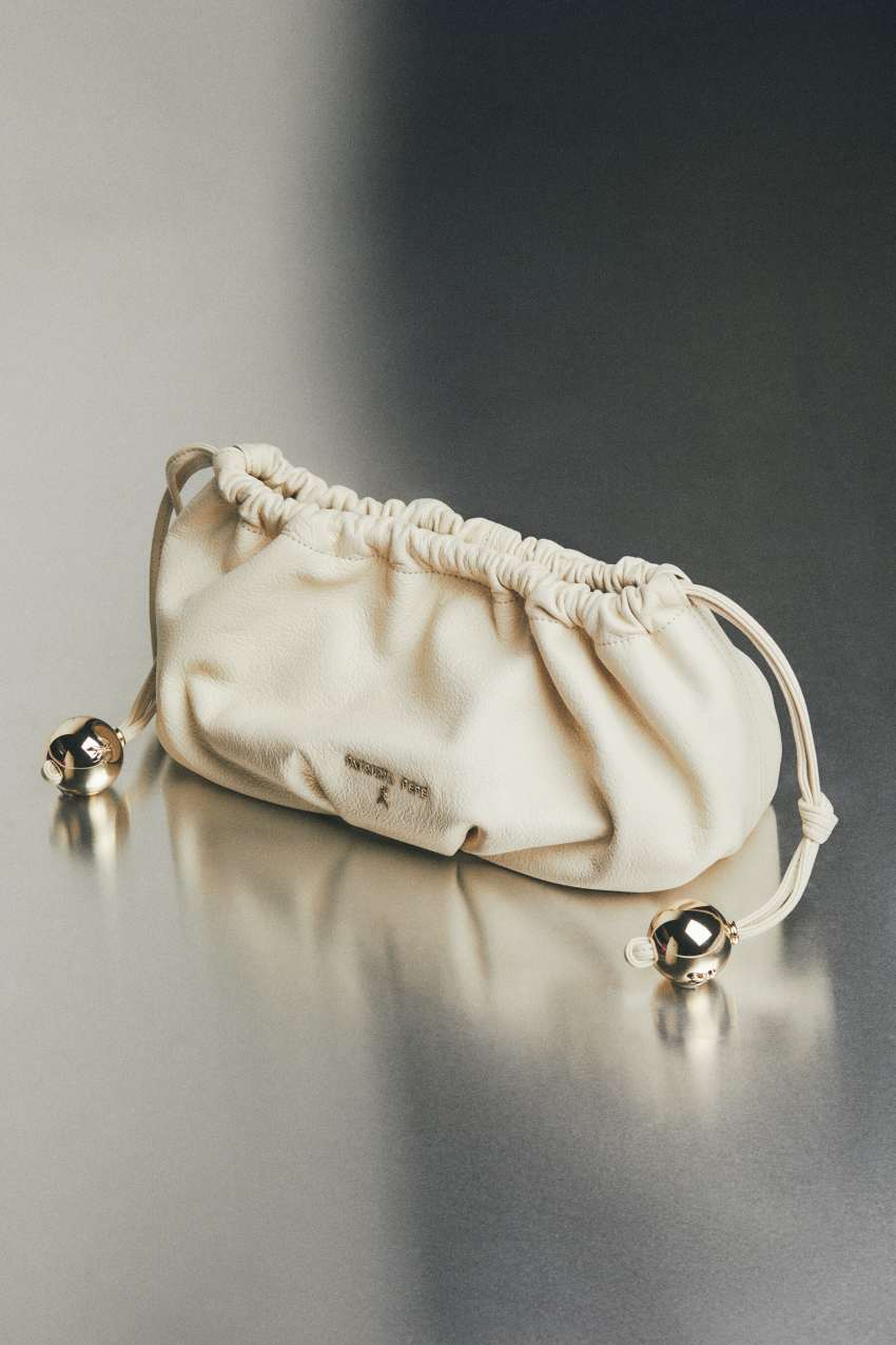 Bubble Clutch piccola in pelle