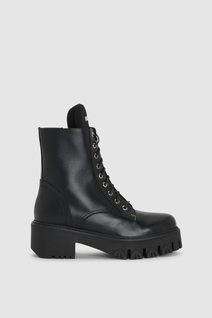 Lace up 2025 black biker boots