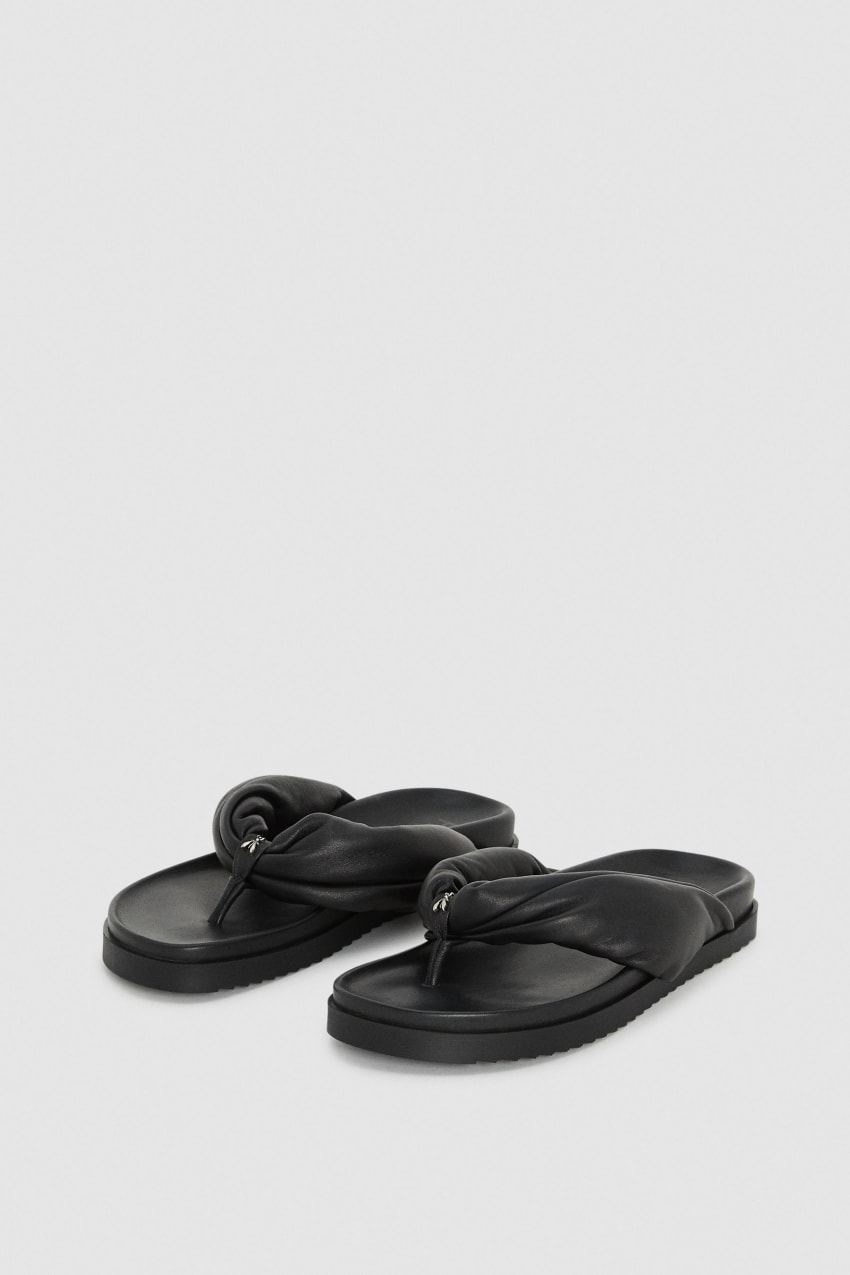 Fly Slippers Black Patrizia Pepe