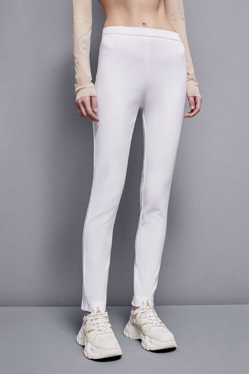 Ada Fashions WHITE Slim Fit Lycra Pant – Ada Faishons