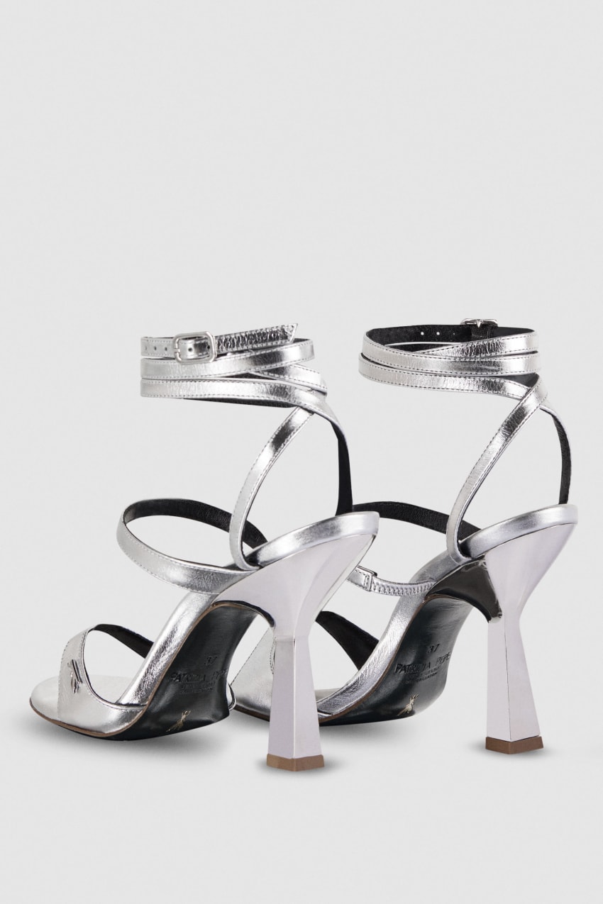 Black silver sandals top