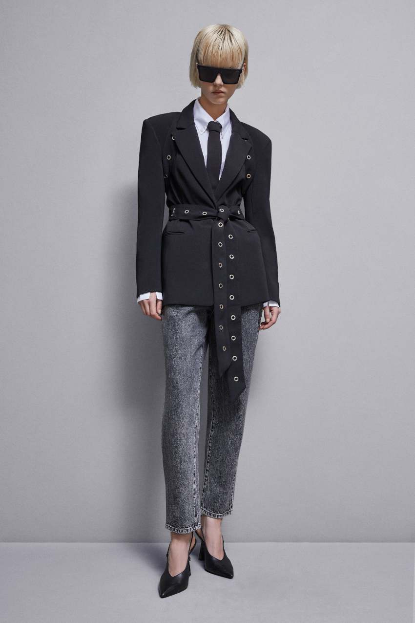 Boyfriend cut blazer sale