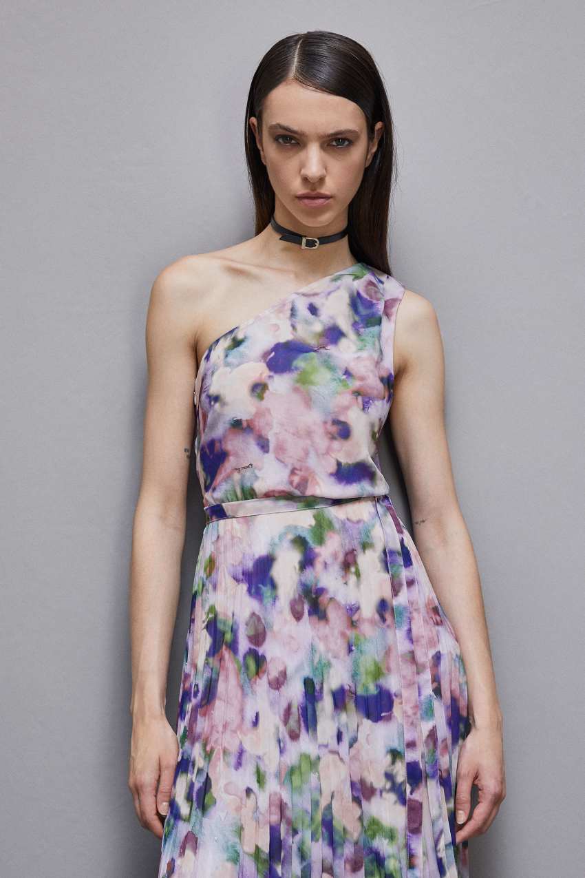 Abito plisse monospalla in chiffon