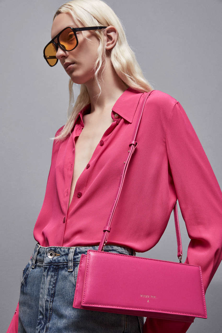 Borsa pocket a tracolla in pelle Rosa Patrizia Pepe