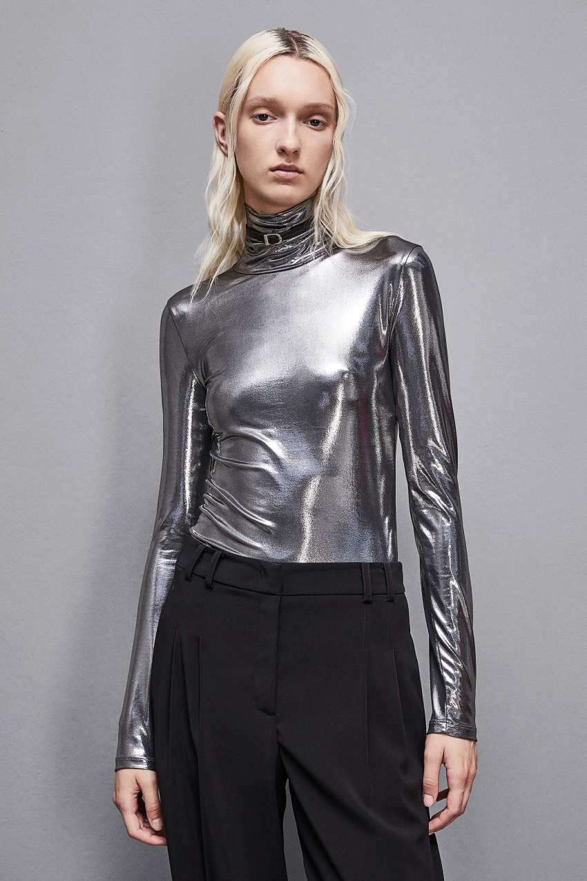 Silver turtleneck sweater clearance