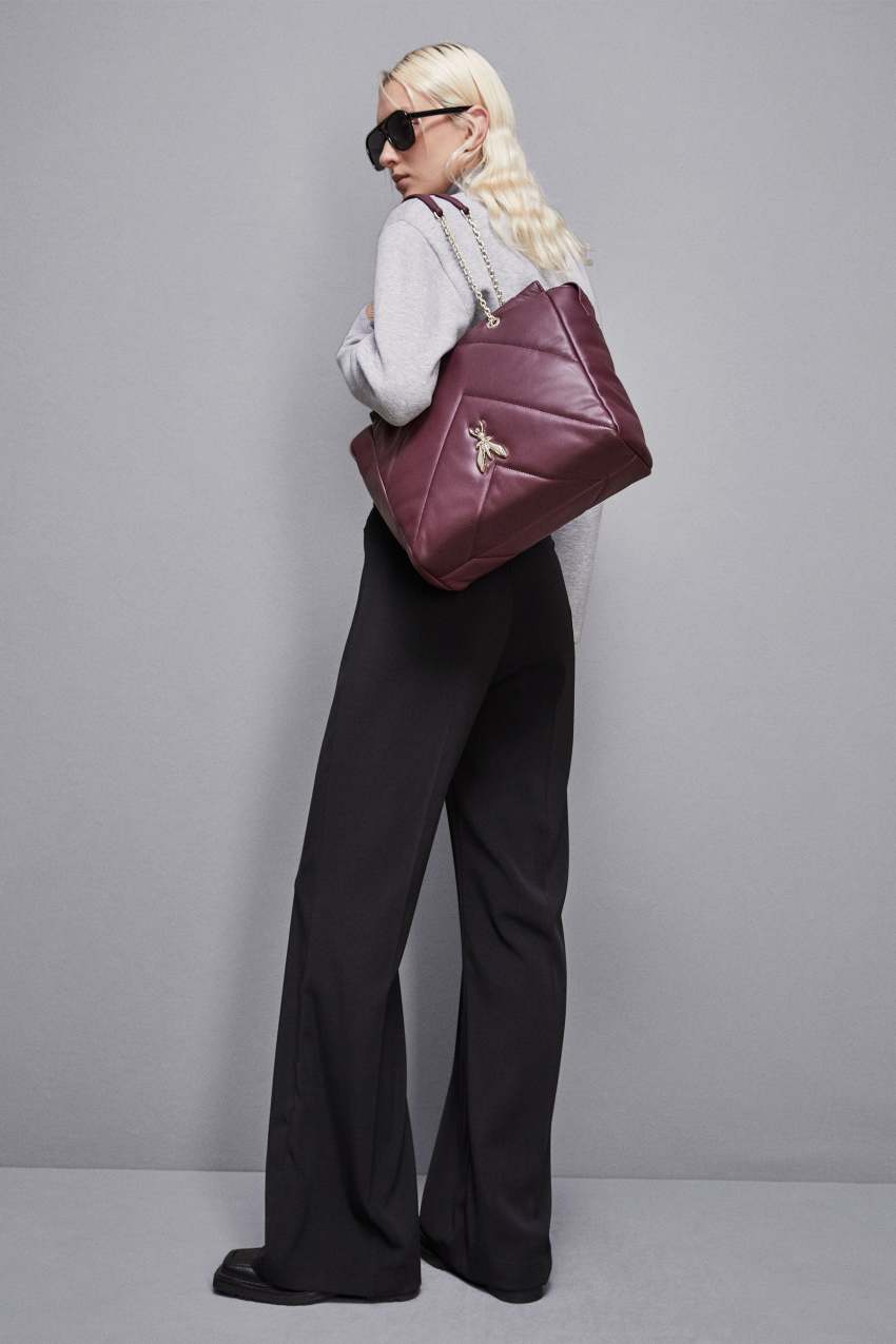 Bucket bag with zipper clearance