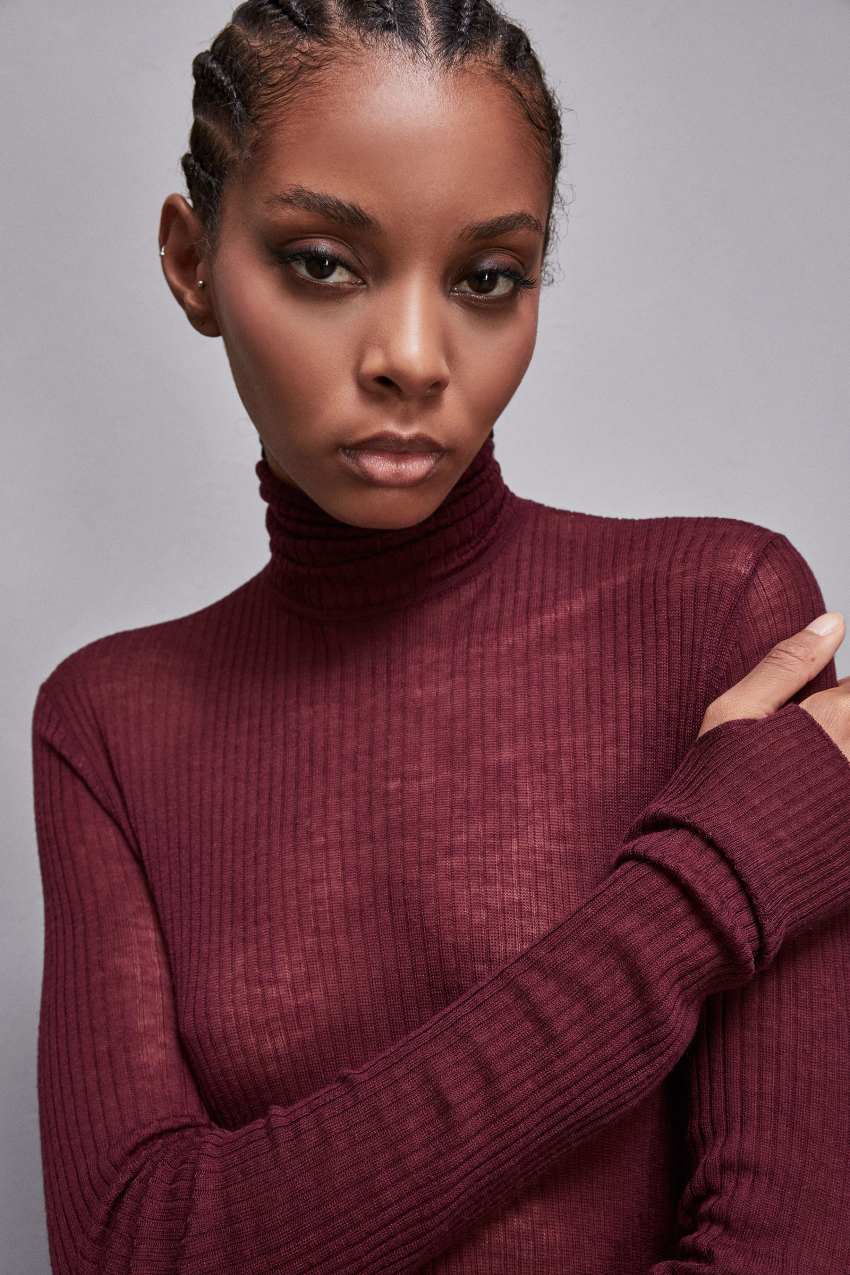 Essential slim fit wool sweater