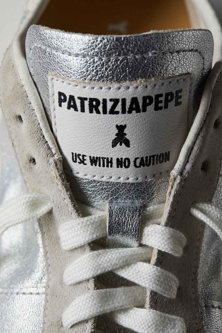 SKIN Sneakers 93 in laminated nappa leather