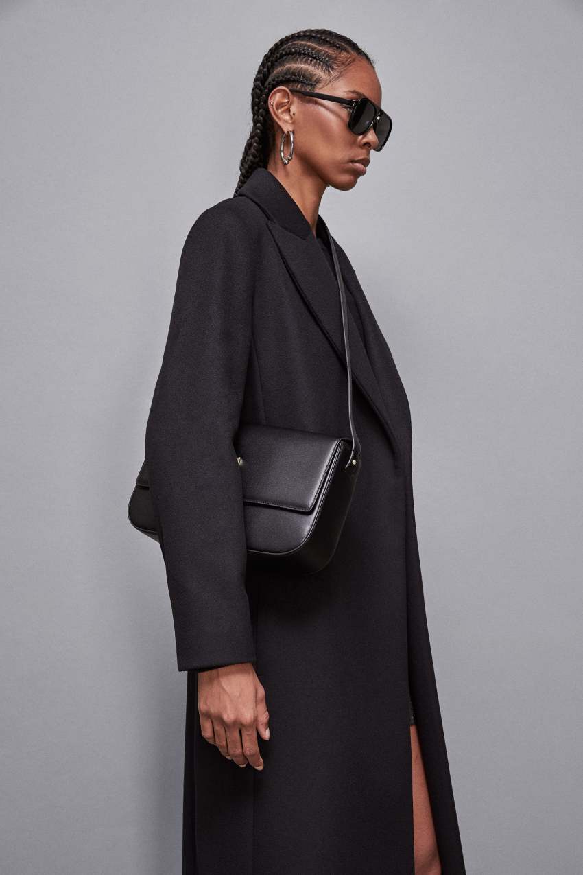 Leather bag with shoulder strap