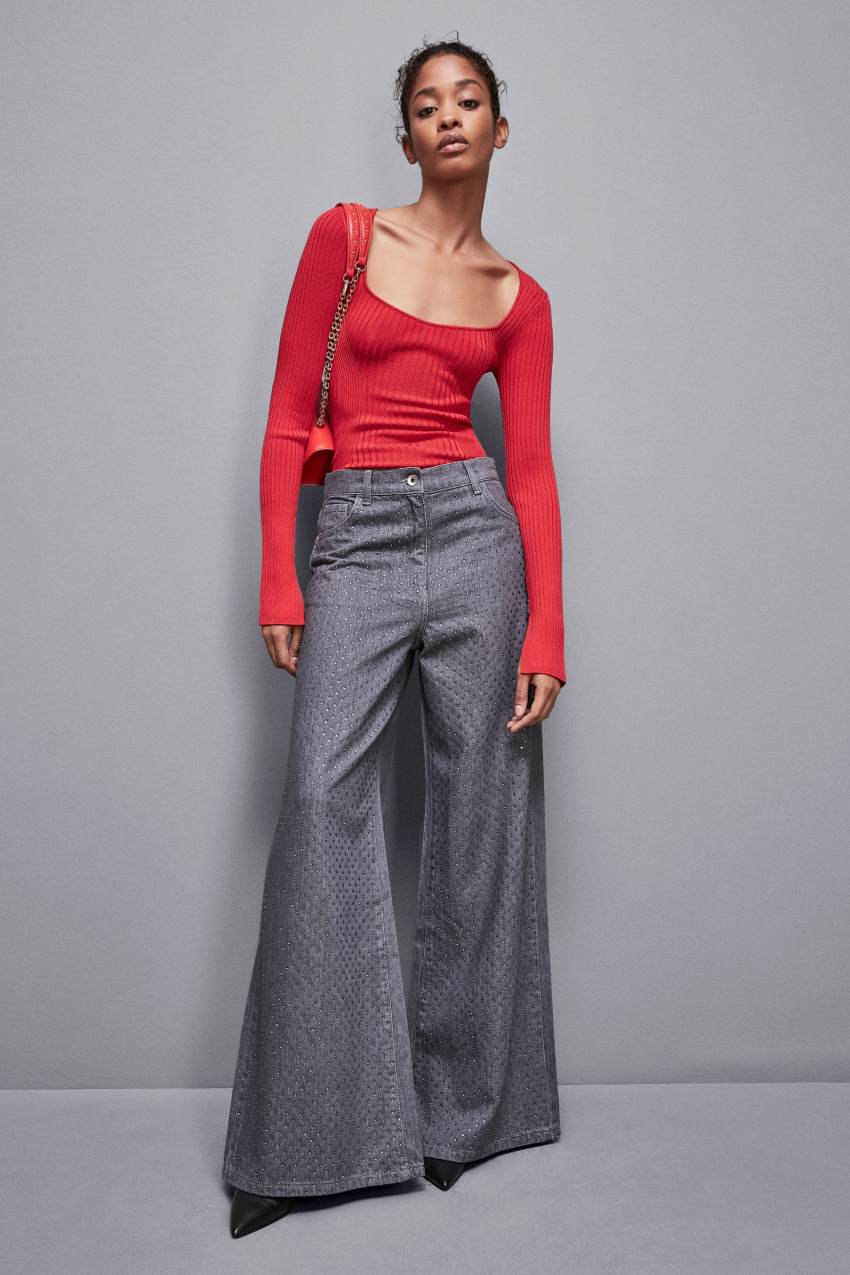 Red sweater grey pants cheap