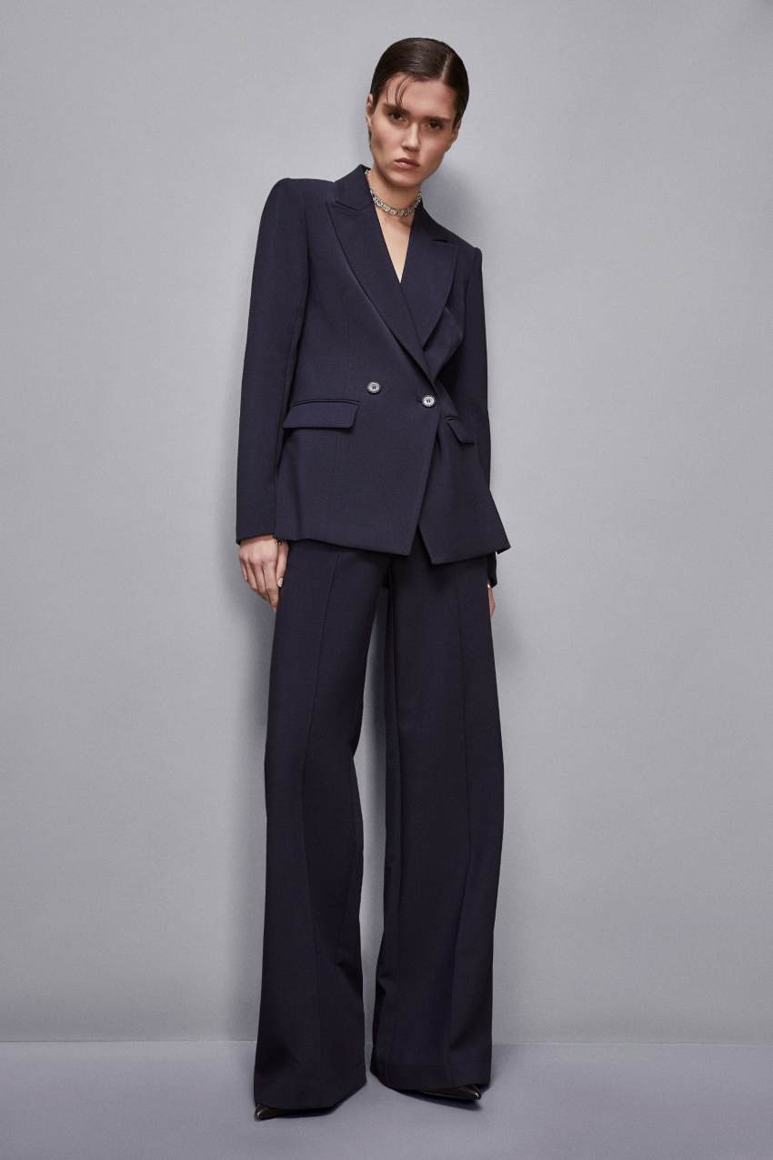 Pantaloni maschili con elastico in vita