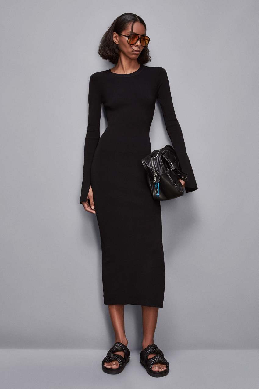 Abito in maglia con spacco