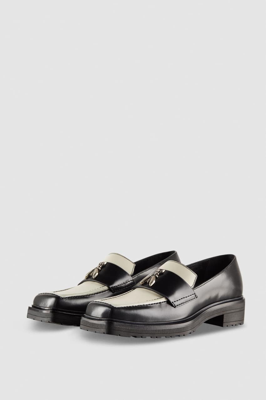 Patterned leather loafers | White | Patrizia Pepe