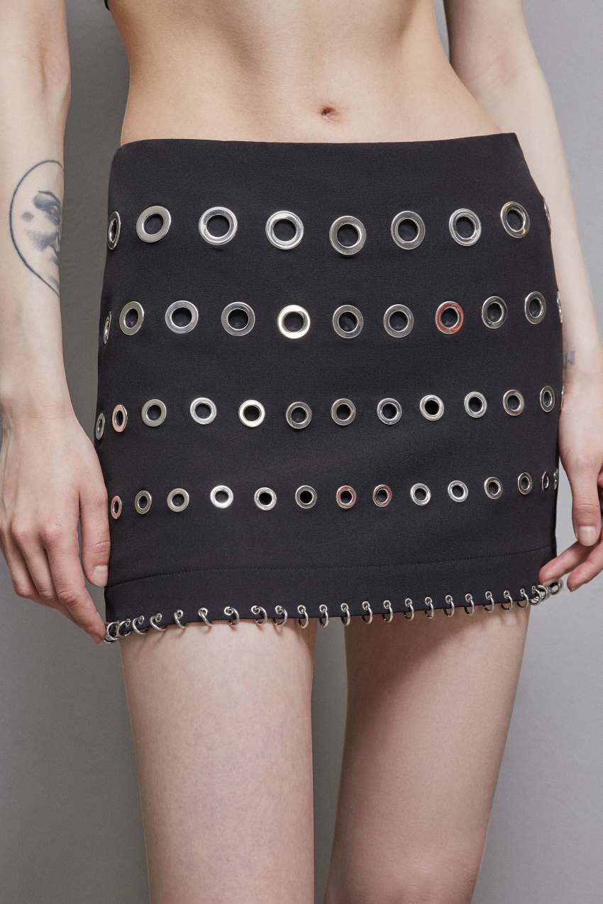 Minigonna in crêpe a vita bassa