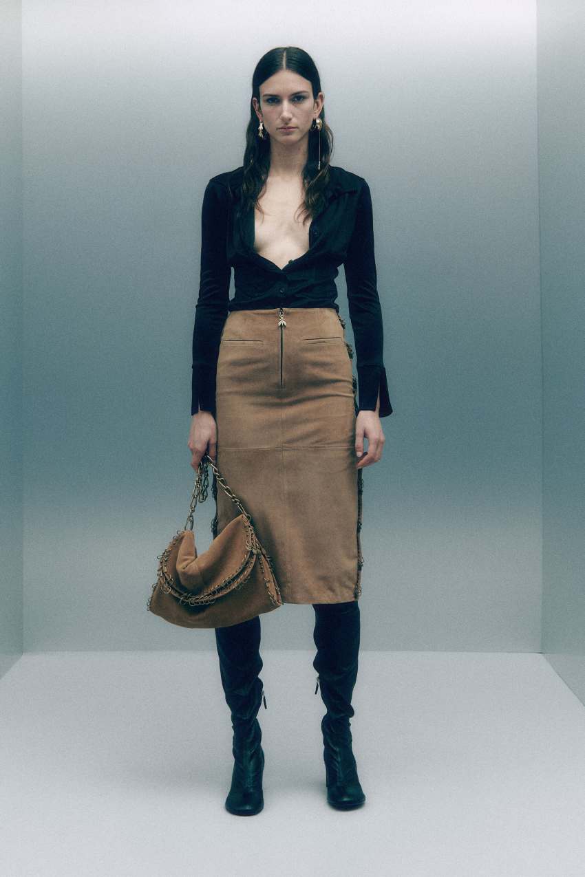 Midi skirt in suede with piercing details | Beige | Patrizia
