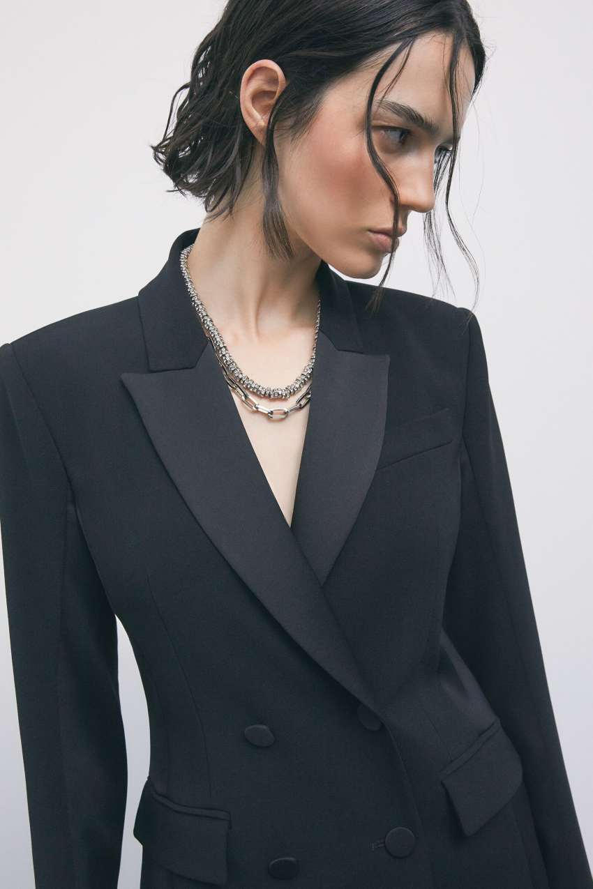 Color-block double-breasted crêpe blazer | Black | Patrizia Pepe