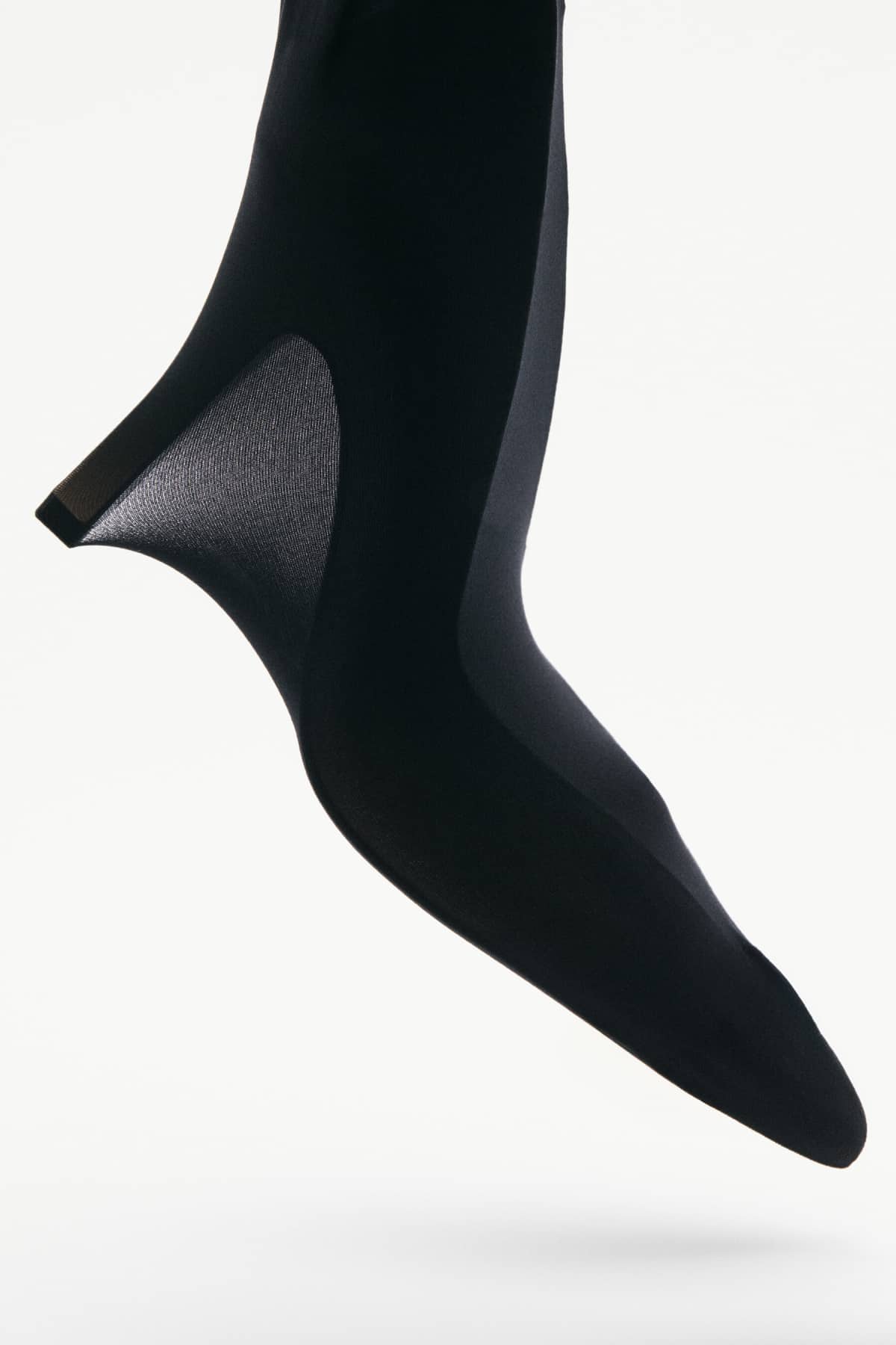 Patrizia Pepe | Apparel and Accessories for Women and Men