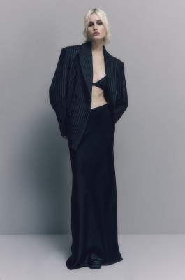 Long low-waisted satin skirt, Black, Patrizia Pepe