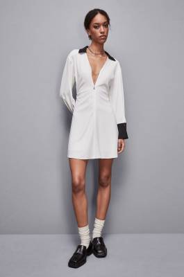 Mini dress with off-the-shoulder neckline, White, Patrizia Pepe