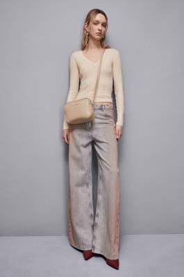 Leather camera bag with inside pocket, Beige, Patrizia Pepe