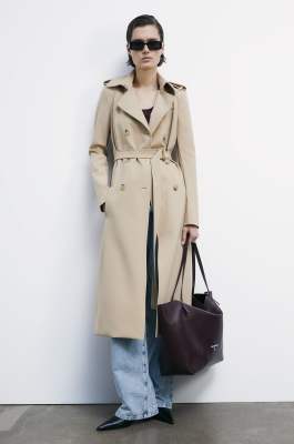 Trench coat with buckle made of bielastic nylon, Beige, Patrizia Pepe