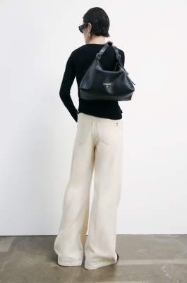 Never Complete leather shoulder bag large, Black, Patrizia Pepe