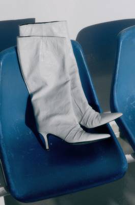 New Minimal Shape leather crinkle boots with heel, White, Patrizia Pepe