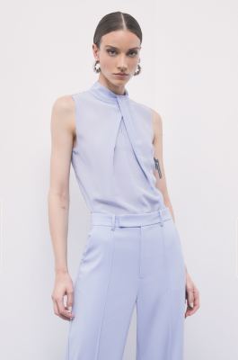 Blouse en soie &agrave; col montant et plis, Bleu Ciel, Patrizia Pepe