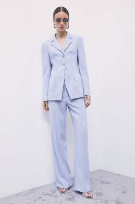 Blazer cintr&eacute; en cr&ecirc;pe stretch, Bleu Ciel, Patrizia Pepe