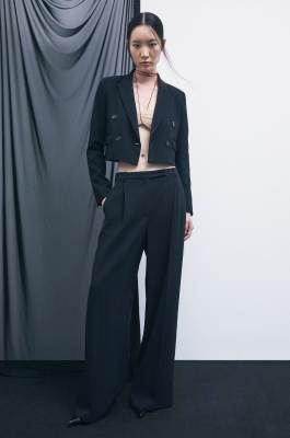 &ldquo;My SKIN Tailoring&rdquo; pleated wide-leg trousers in stretch cr&ecirc;pe, Black, Patrizia Pepe