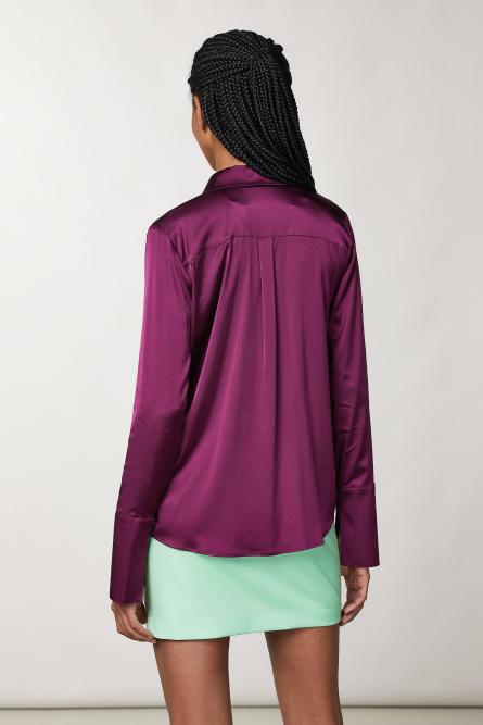 Maskulines Hemd aus Satin, Violett, Patrizia Pepe