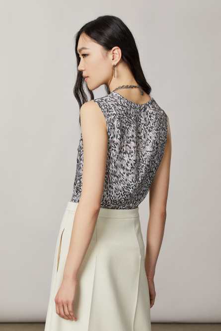 Viscose keyhole-neck shirt, Black, White, Patrizia Pepe