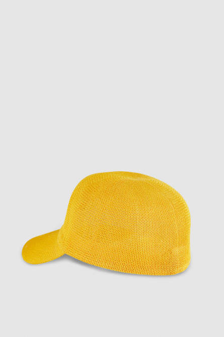 Gorra con visera, Amarillo