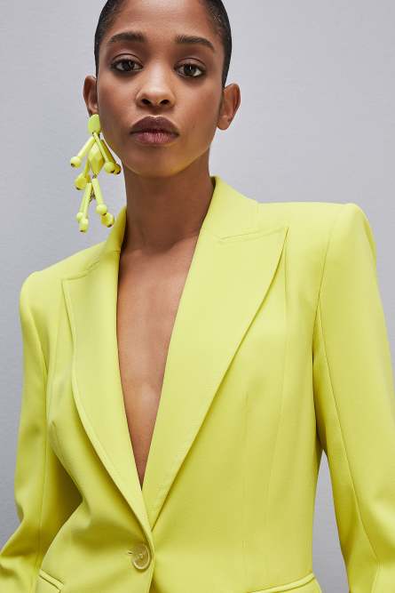 Einknopf-Blazer aus Sabl&eacute;-Cr&ecirc;pe, Gelb, Patrizia Pepe