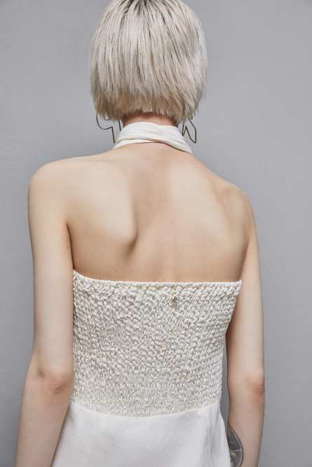 Schmal geschnittenes ESSENTIAL-Kleid aus zertifizierter Viskose, Wei&szlig;, Patrizia Pepe