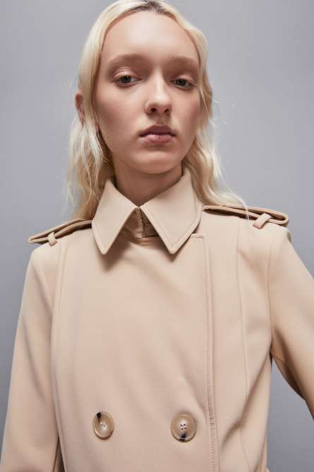 Trench coat with buckle made of bielastic nylon, Beige, Patrizia Pepe