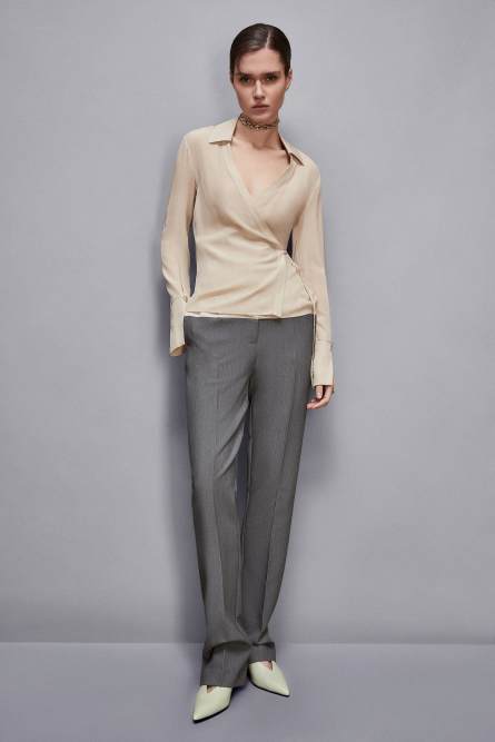 túnica envolvente, Beige