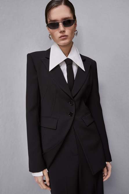Essential feminine fit two-button jacket, Black, Patrizia Pepe