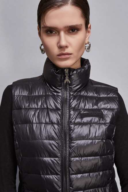 Essential sleeveless down jacket, Black, Patrizia Pepe