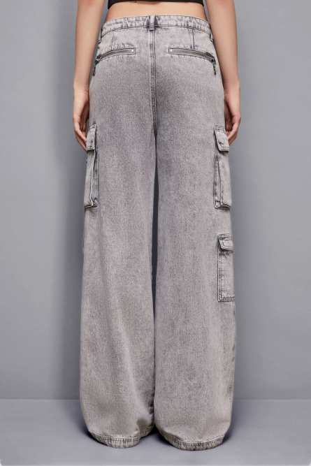 Pantalón cargo denim, Gris