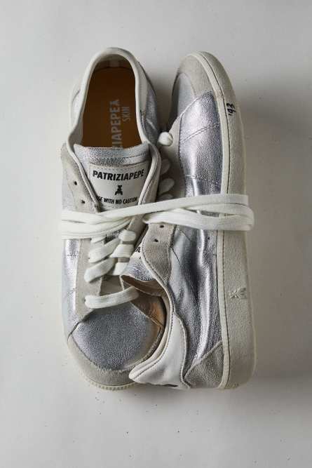 SKIN Sneakers &apos;93 in laminated nappa leather, Silver, Patrizia Pepe