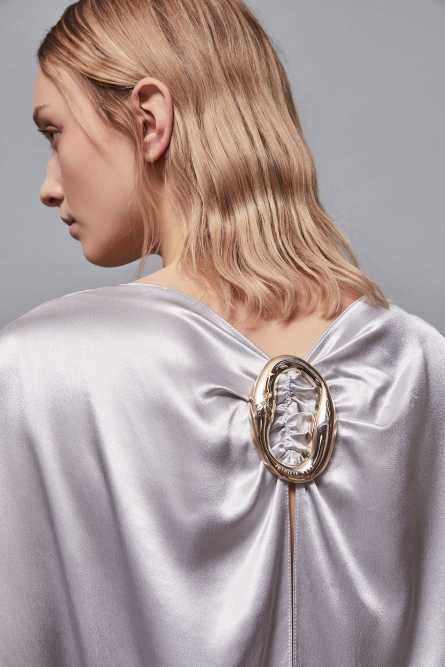 Robe en satin à col en V, Blanc, Patrizia Pepe