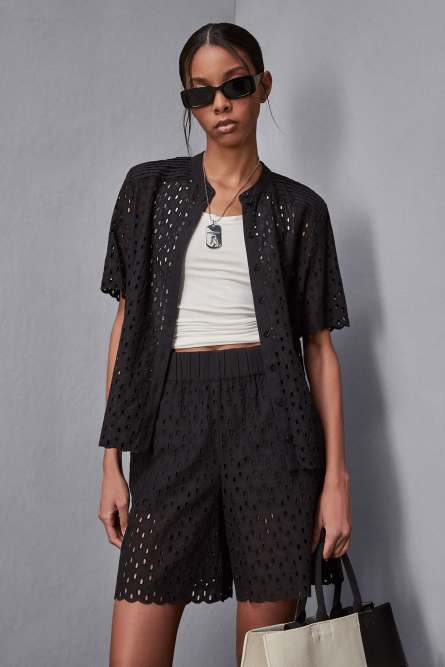 Regular fit broderie anglaise Bermuda shorts, Black, Patrizia Pepe