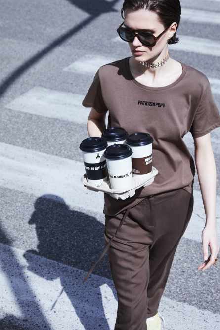 T-Shirt &quot;TO-GO&quot;, Brown, Patrizia Pepe