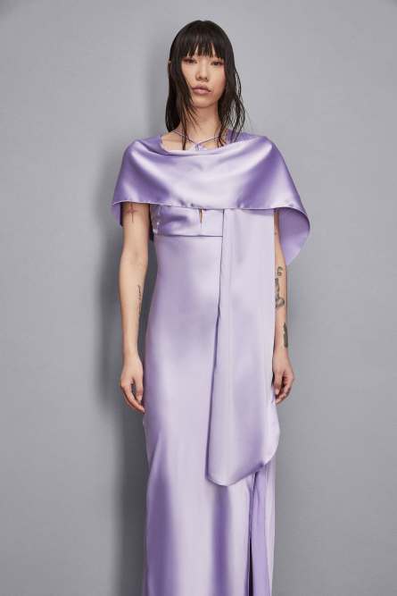 Estola de raso, Violeta